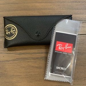 Ray-Ban Sunglass case with Cleaning Cloth